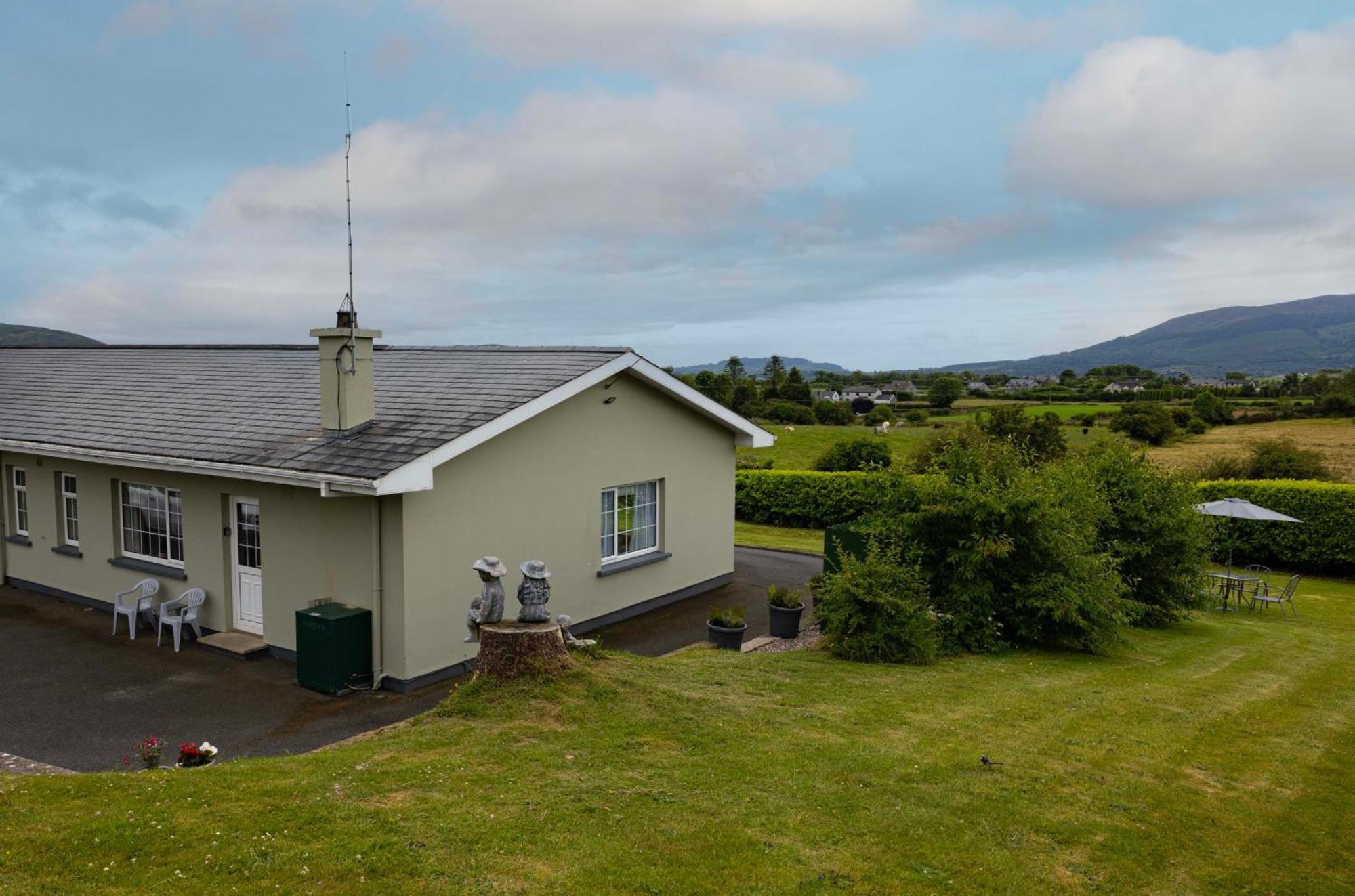 Ferienwohnung Mountain Nest At The Foot Of Slieve Gullion Cloghoge Exterior foto